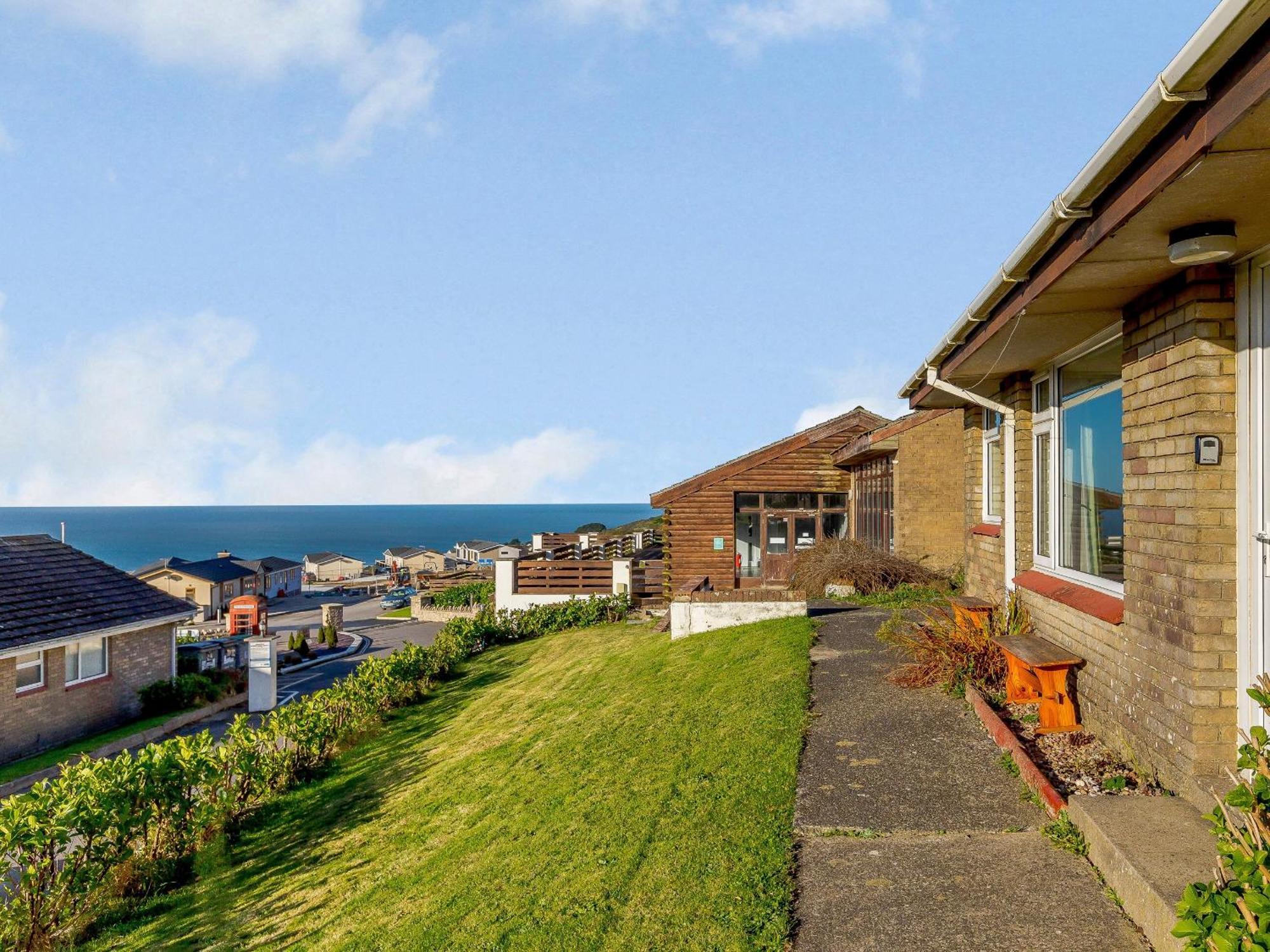 Вилла Surfers Hideaway Вулакомб Экстерьер фото